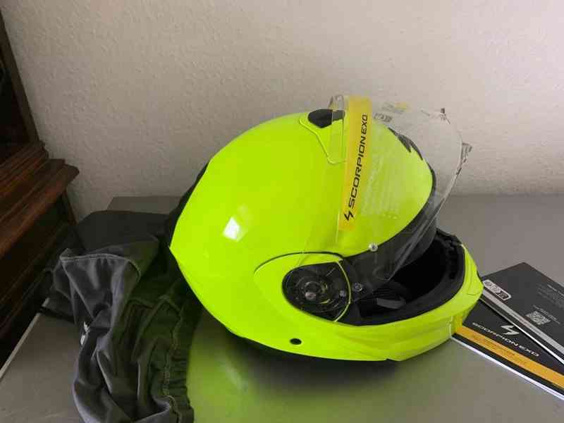 Silniční vyklápěcí přilba Scorpion EXO-930 EVO - foto 3