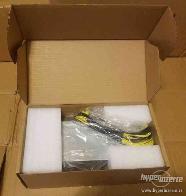 Antminer S9 - foto 1