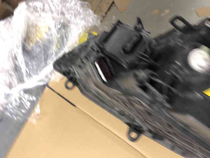 xenon vw touareg pravy predni svetlo prave 14-19 - foto 25