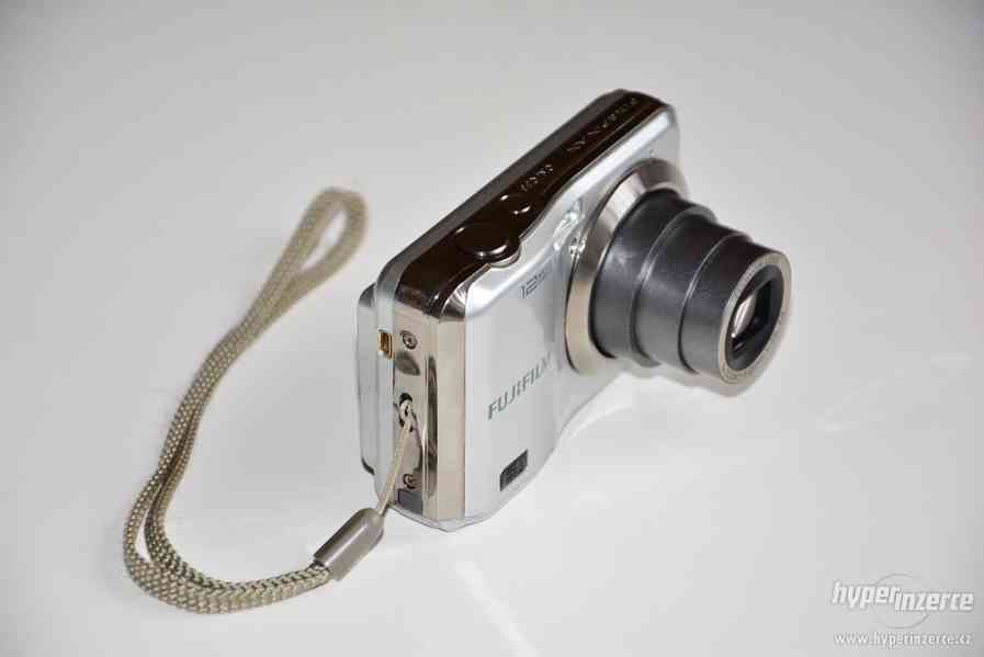 Fujifilm finepix ax200 - širokoúhlý, 5x optický zoom