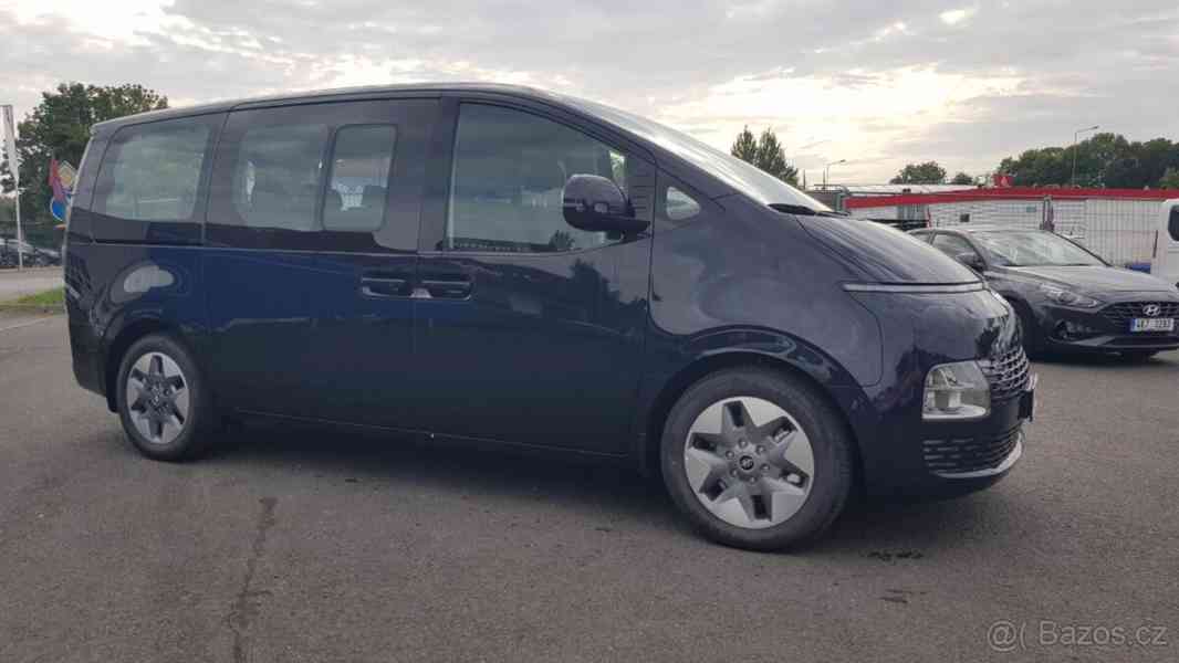 Hyundai Staria	 - foto 2