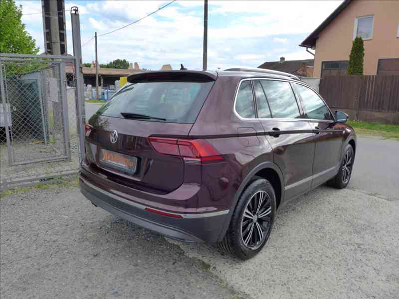 Volkswagen Tiguan 2,0 TSI 4x4 TOP VÝBAVA TAŽNÉ - foto 3
