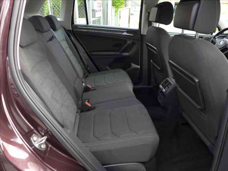 Volkswagen Tiguan 2,0 TSI 4x4 TOP VÝBAVA TAŽNÉ - foto 9