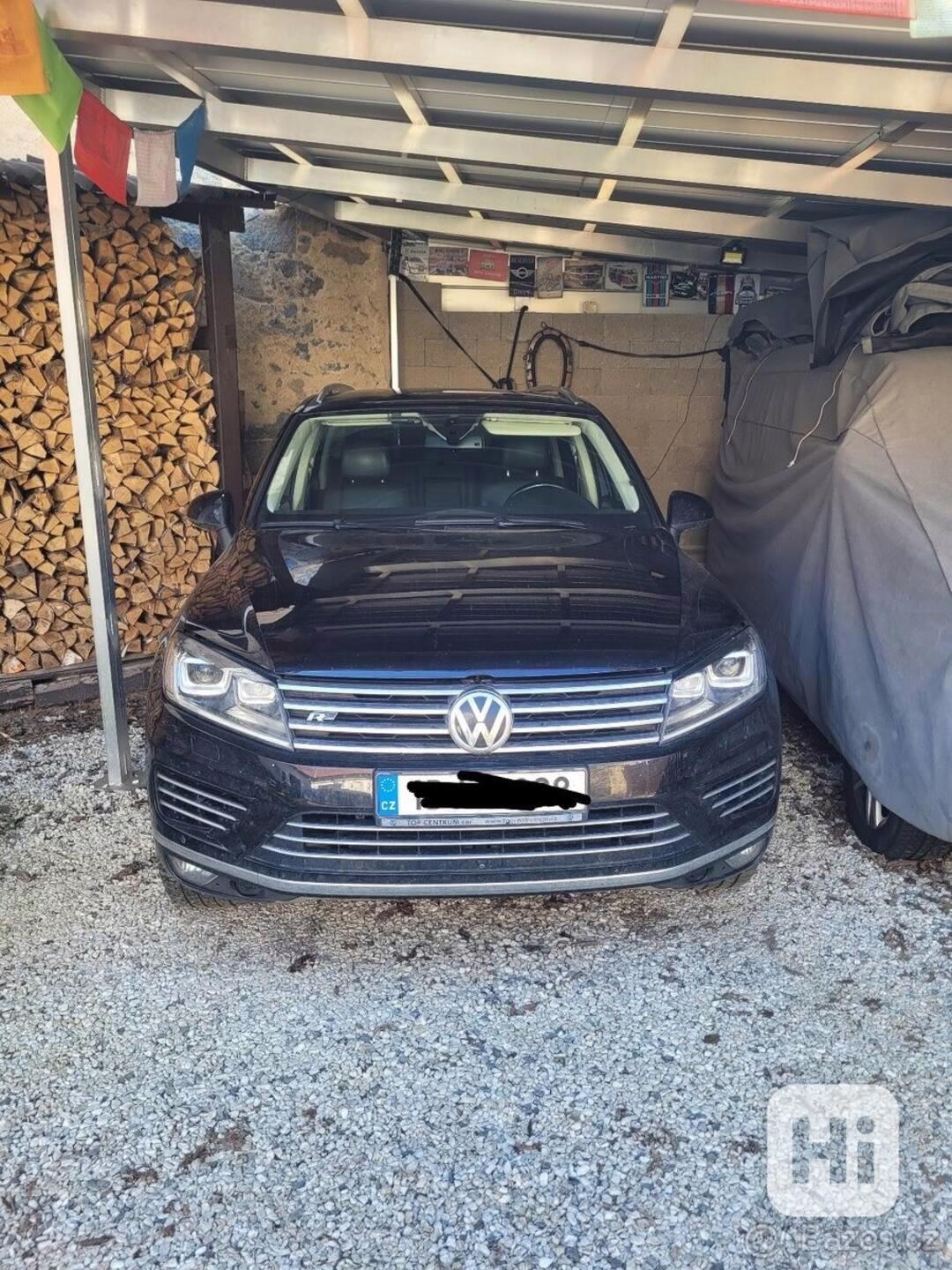 Volkswagen Touareg 3,0   TDi V6 193kw 4M R-LINE - foto 1