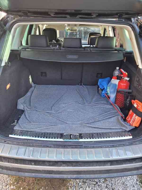 Volkswagen Touareg 3,0   TDi V6 193kw 4M R-LINE - foto 12