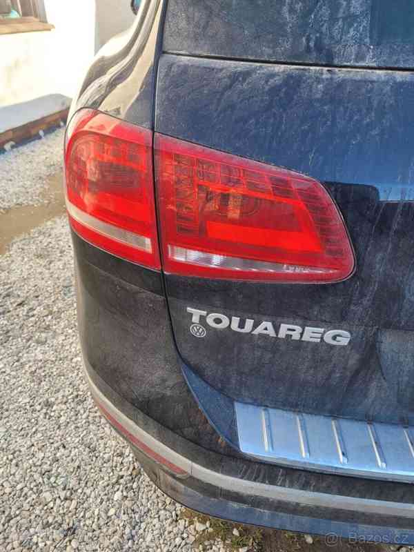 Volkswagen Touareg 3,0   TDi V6 193kw 4M R-LINE - foto 5
