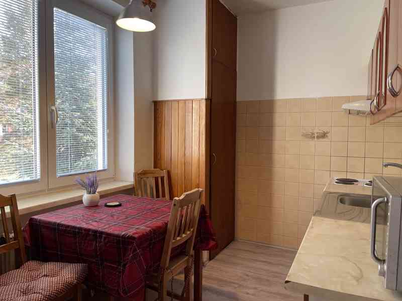 PRONÁJEM BYTU 3+1 S BALKÓNEM V IVANČICÍCH  - foto 3