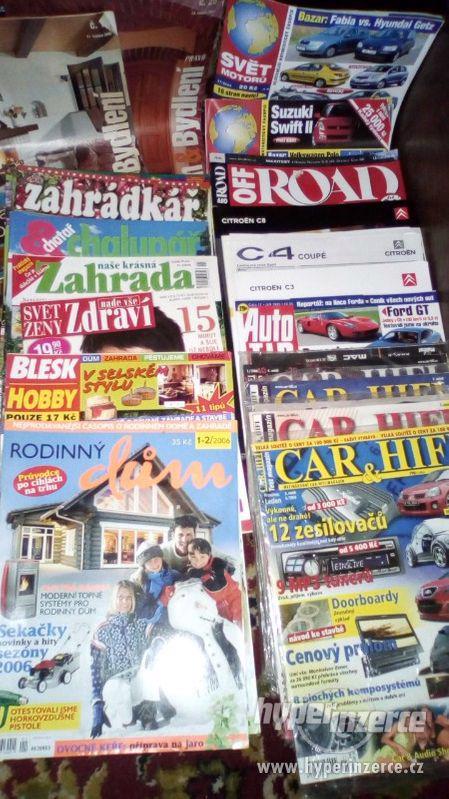 Kabelky do ruky i na rameno, peněženky, tašky i jiné věc ap - foto 65