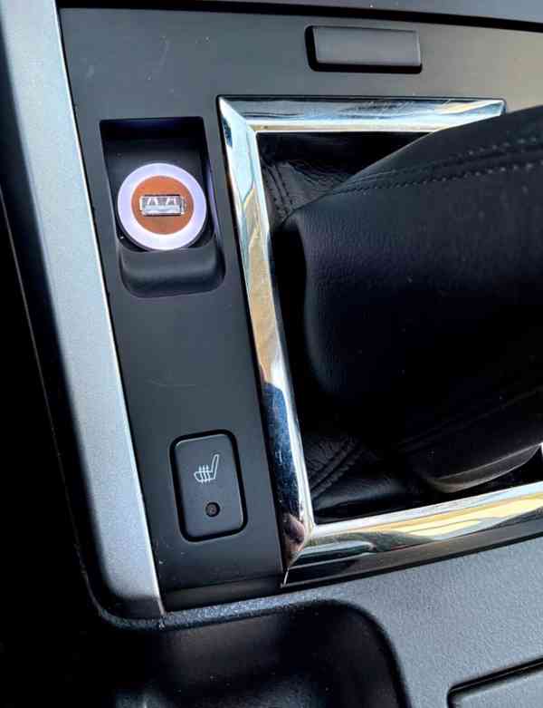 Suzuki Grand Vitara 2.0i Club 4x4 benzín 103kw - foto 12