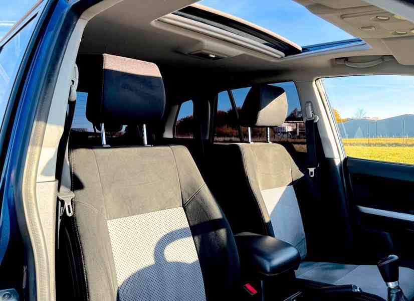 Suzuki Grand Vitara 2.0i Club 4x4 benzín 103kw - foto 16