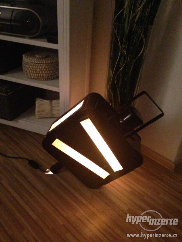 Lampa, osvětlení, renovované návěstidlo - foto 1
