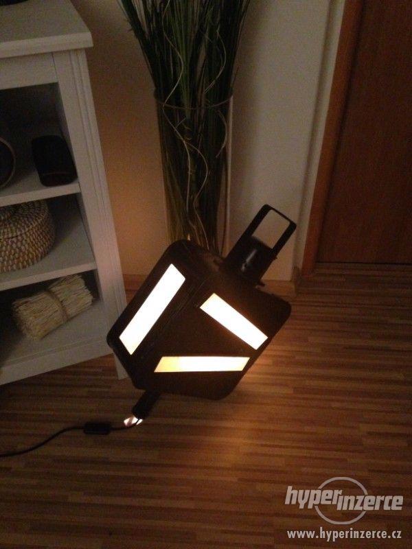 Lampa, osvětlení, renovované návěstidlo - foto 3
