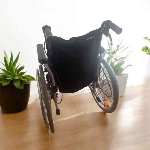 invalidní vozík meyra sedák 43cm - foto 2