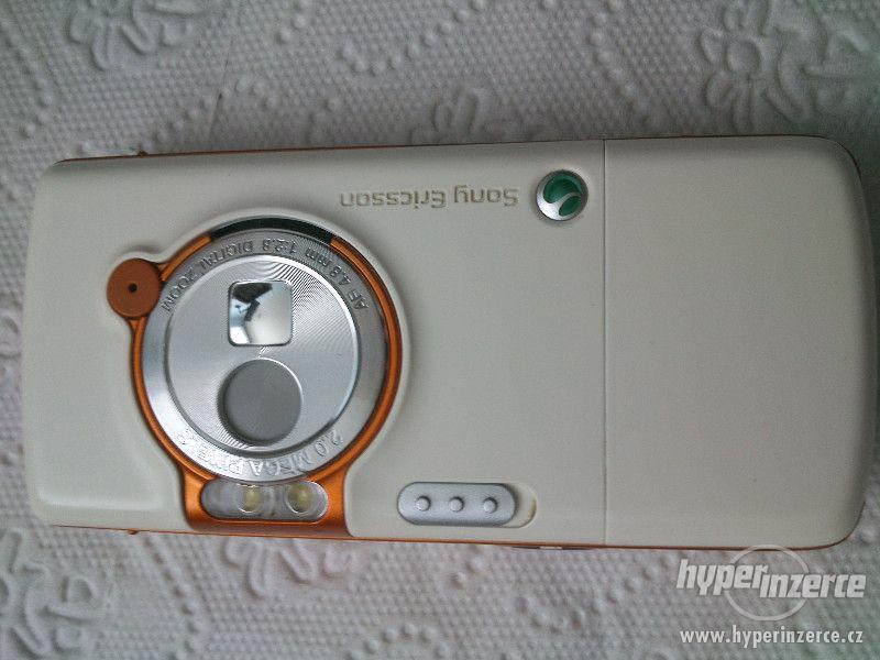 Prodám Sony Ericsson W800i - foto 3