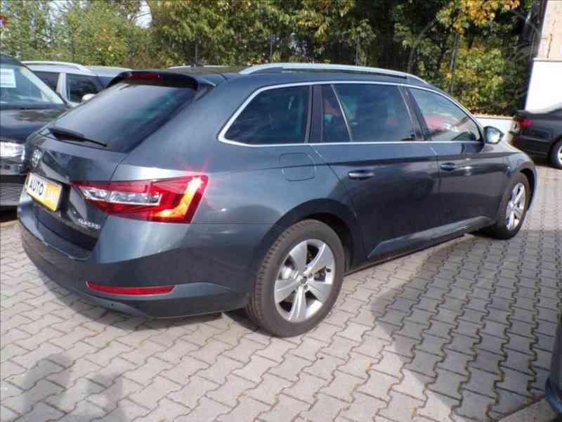 Škoda Superb 2,0 TDI-140KW AUTOMAT,TAŽ.ZAŘ. - foto 3