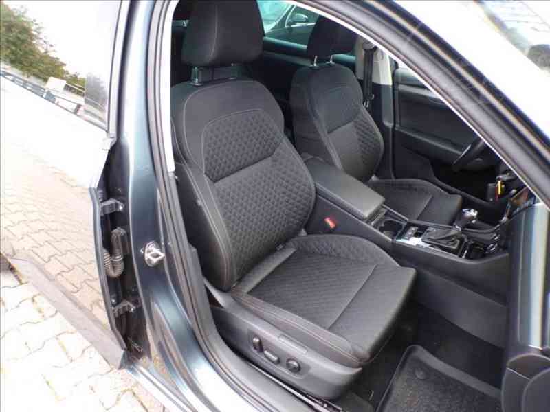 Škoda Superb 2,0 TDI-140KW AUTOMAT,TAŽ.ZAŘ. - foto 14