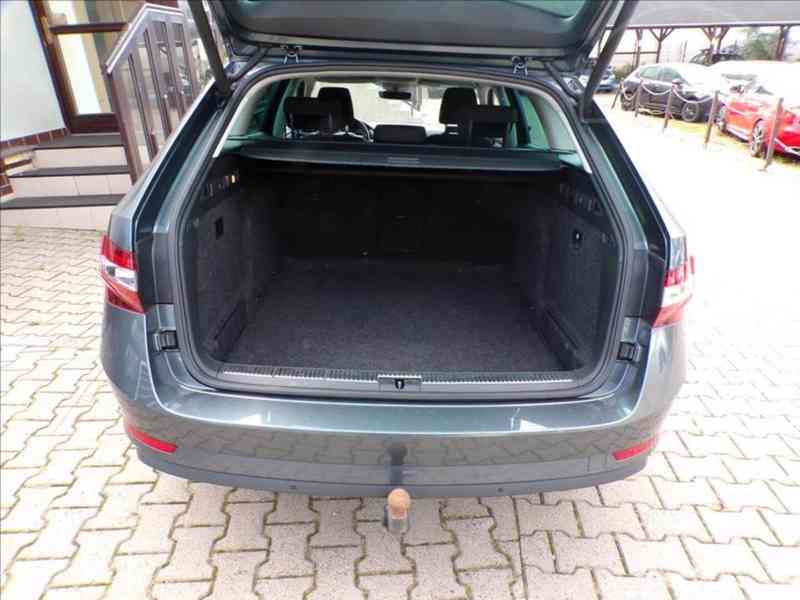 Škoda Superb 2,0 TDI-140KW AUTOMAT,TAŽ.ZAŘ. - foto 11
