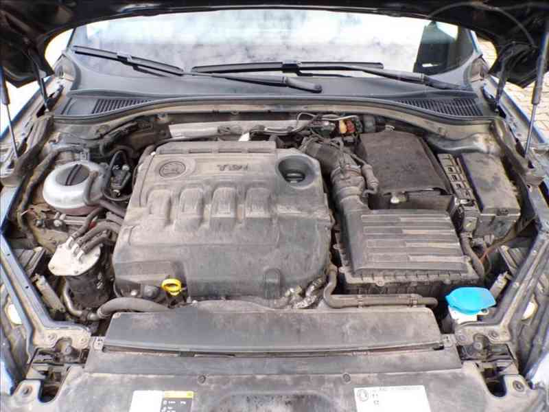 Škoda Superb 2,0 TDI-140KW AUTOMAT,TAŽ.ZAŘ. - foto 16