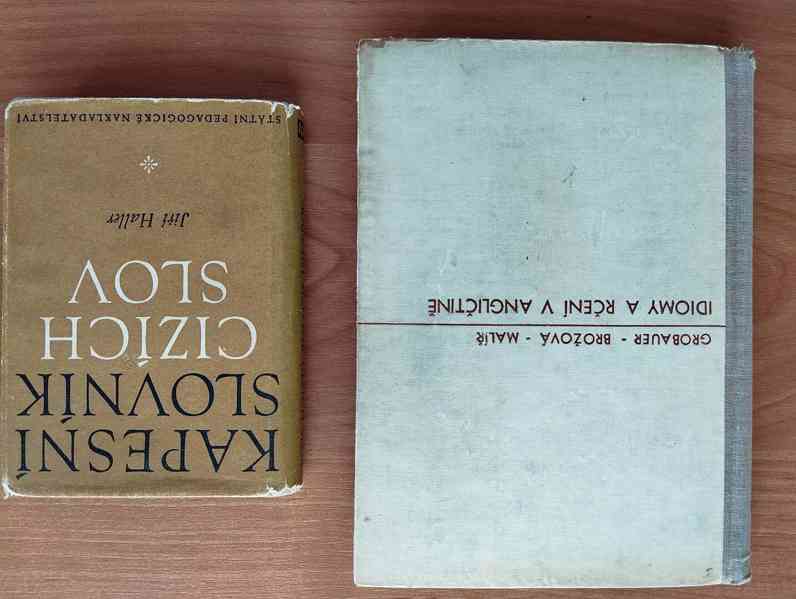 Slovníky antikvariát