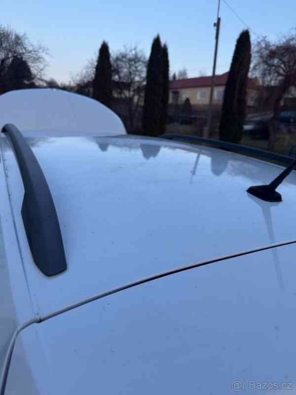 Škoda Fabia 1,0   3 Combi TSI 81kW Style - foto 12