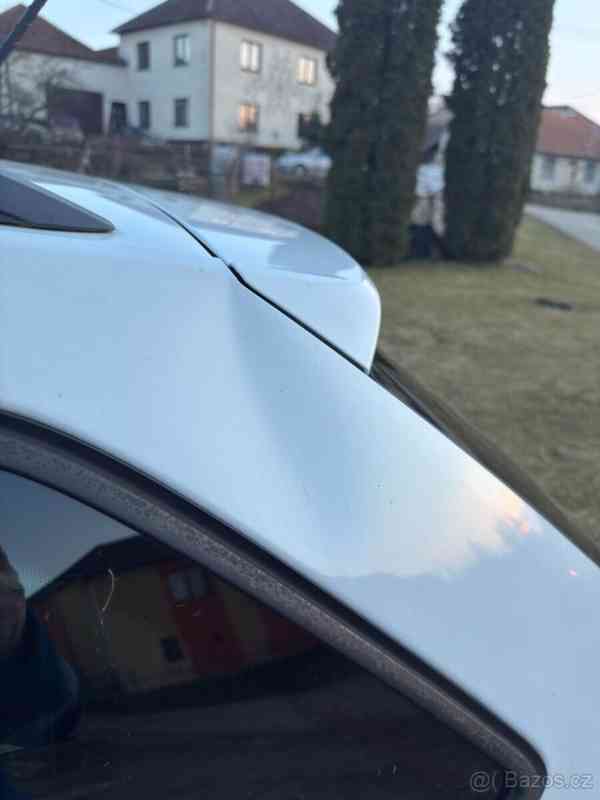 Škoda Fabia 1,0   3 Combi TSI 81kW Style - foto 15