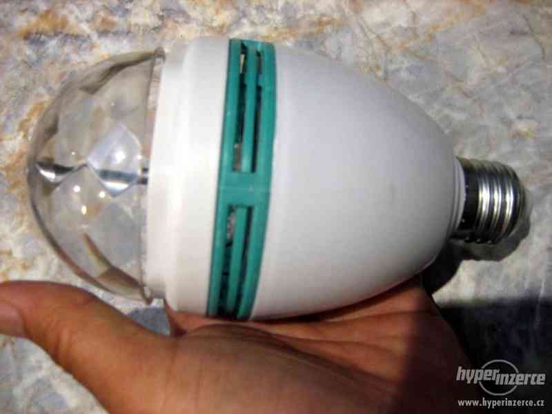 Diskožárovka LED 3 barevné efekty na zem nebo strop - foto 4