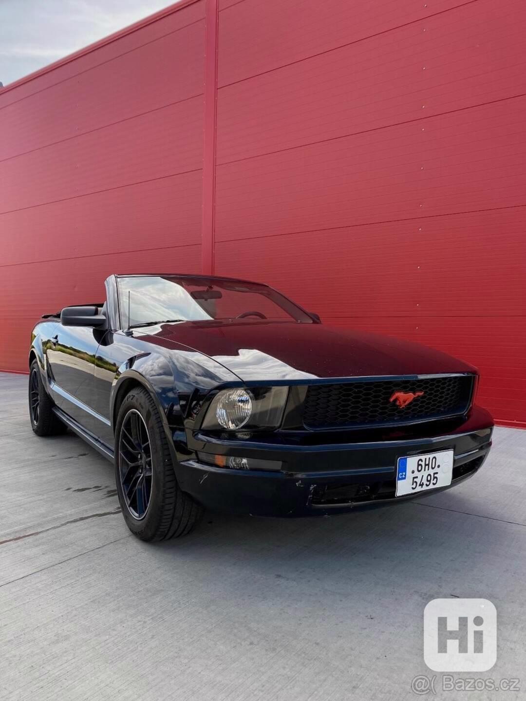 Ford Mustang 4,0   V6 154 kw Cabrio - foto 1