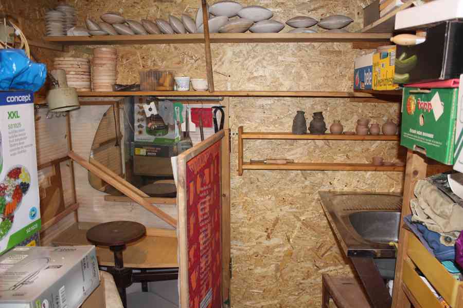 Keramická pec a zařízení hrnčířské dílny - foto 8