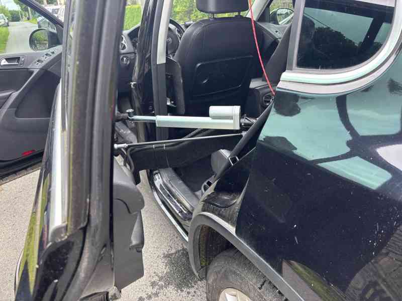 Volkswagen Tiguan - foto 6