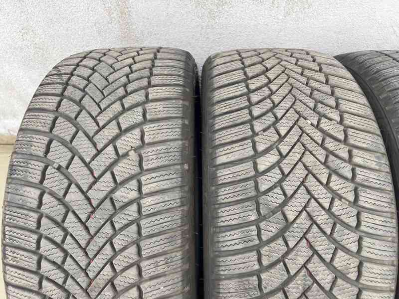 235/40R19 zimní pneu BRIDGESTONE BLIZZAK LM005 - foto 3
