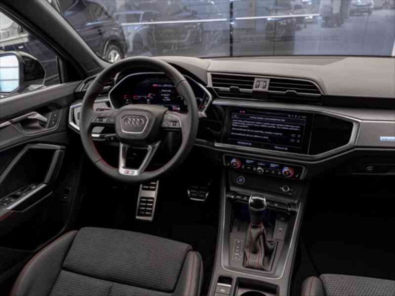 Audi Q3 q S tronic, nákup 1/26 11.300k - foto 4