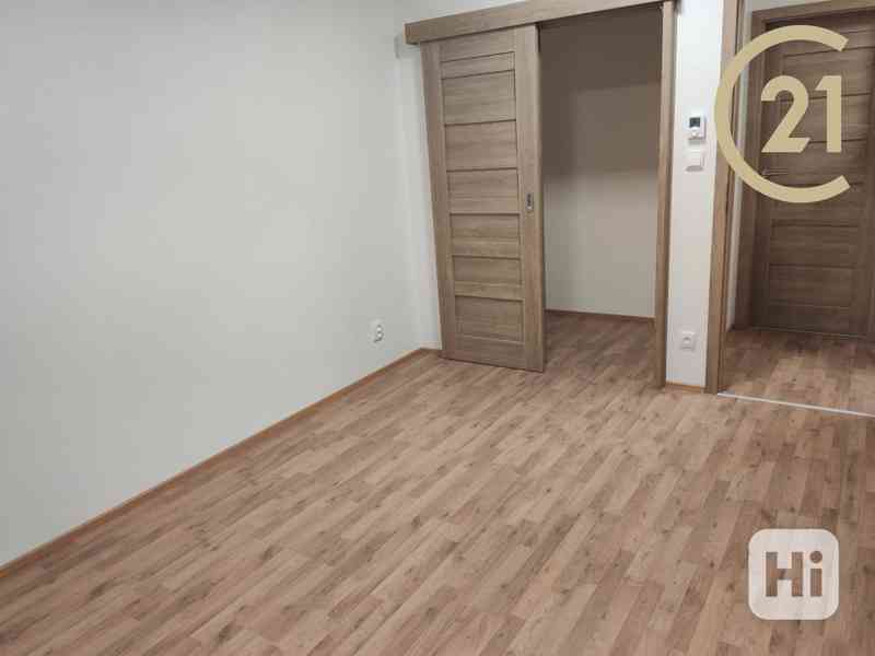 PRONÁJEM NEZAŘÍZENÉHO BYTU 3+KK 83 M2 +LODŽIE 8M2 - foto 6