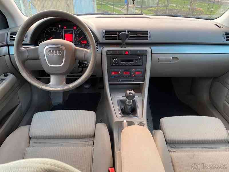 Audi A4 2,0 - foto 8