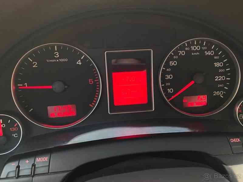 Audi A4 2,0 - foto 10