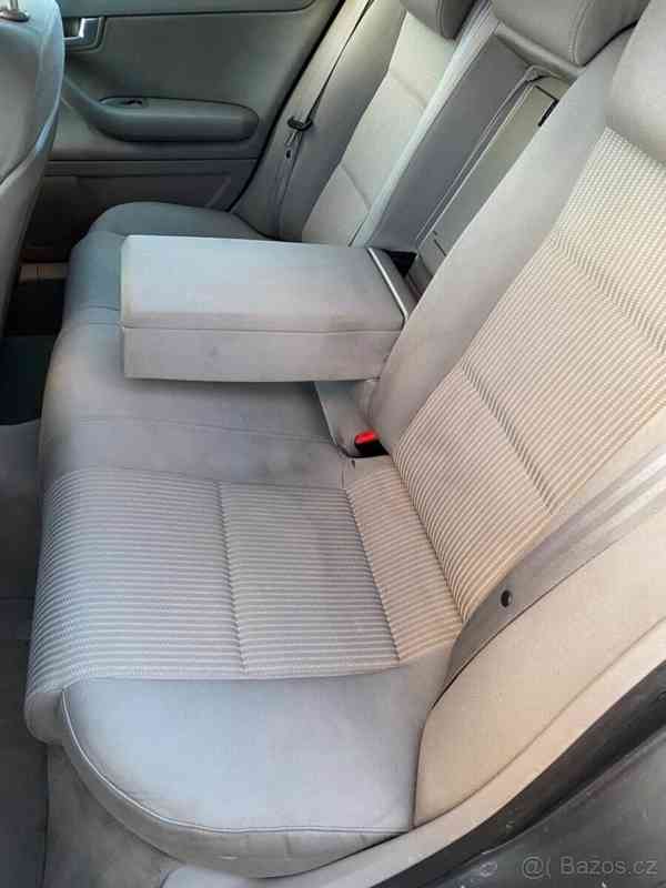 Audi A4 2,0 - foto 9