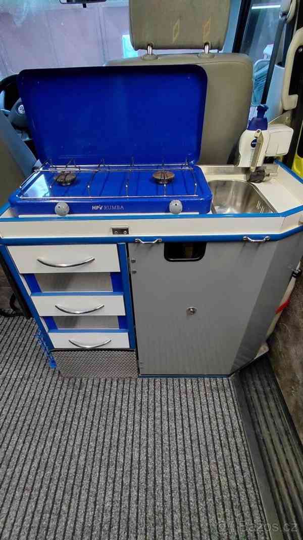 Volkswagen Transporter 2,5   TDi 4motion 128 kW, garážované - foto 16