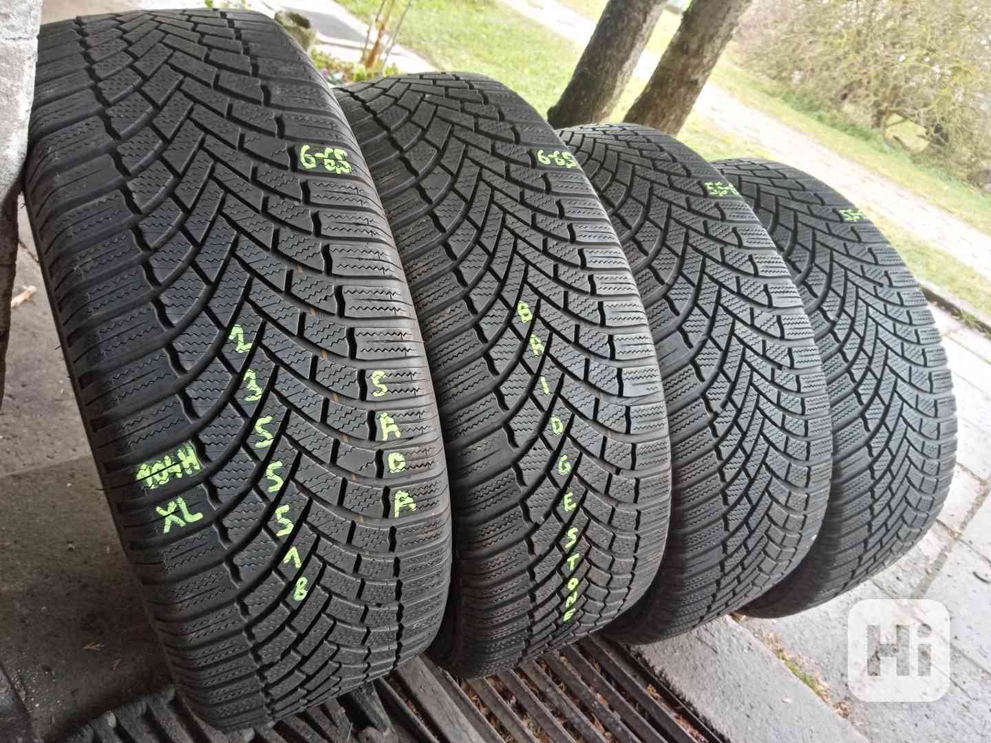 Zimní pneu 4kusy 235/55/18 vzorek 85% BRIDGESTONE - dobírka - foto 1