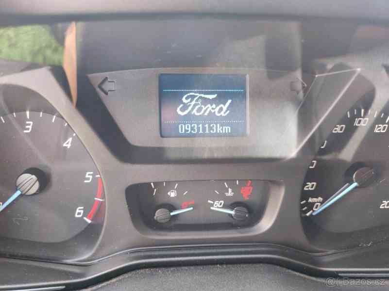 Ford Tourneo Custom 2,2   Ford Tourneo Custom - foto 4