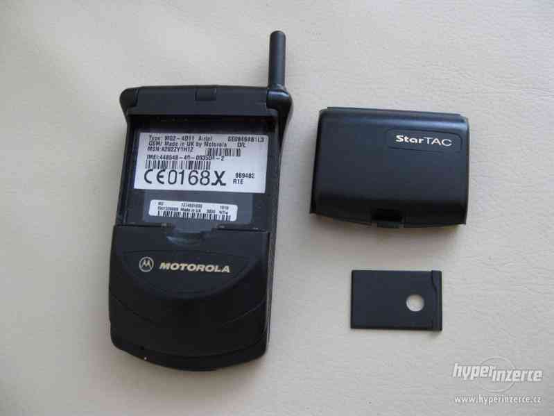 Motorola StarTAC130 - funkční mobilní telefon z r.1995 - foto 15