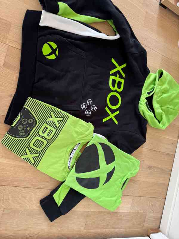 Set oblečení Xbox: mikina a trička - foto 3