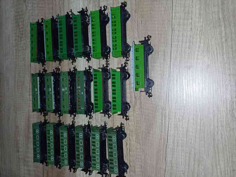 Osobní vagony start.  TT - foto 2