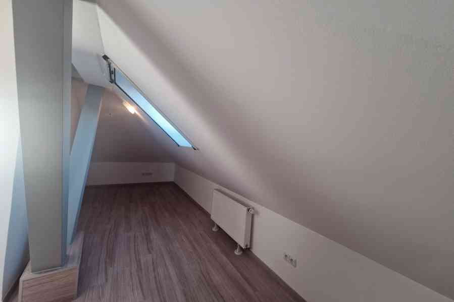 Mezonet 112m2 po rekonstrukci, Napajedla  - foto 10