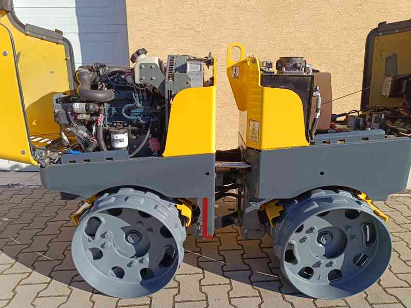 Vibrační válec Wacker Neuson RTKx-SC 3 - motor KUBOTA  - foto 7