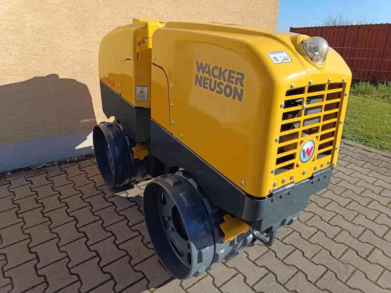 Vibrační válec Wacker Neuson RTKx-SC 3 - motor KUBOTA  - foto 3