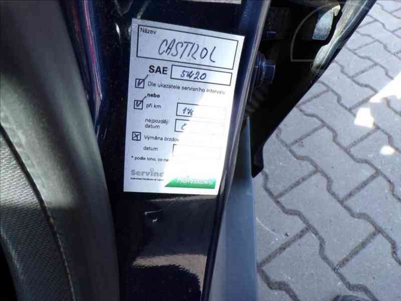 Ford Focus 1,0 EcoBoost - foto 14