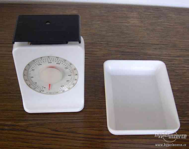 Jednoduchá kuchyňská váha - foto 2