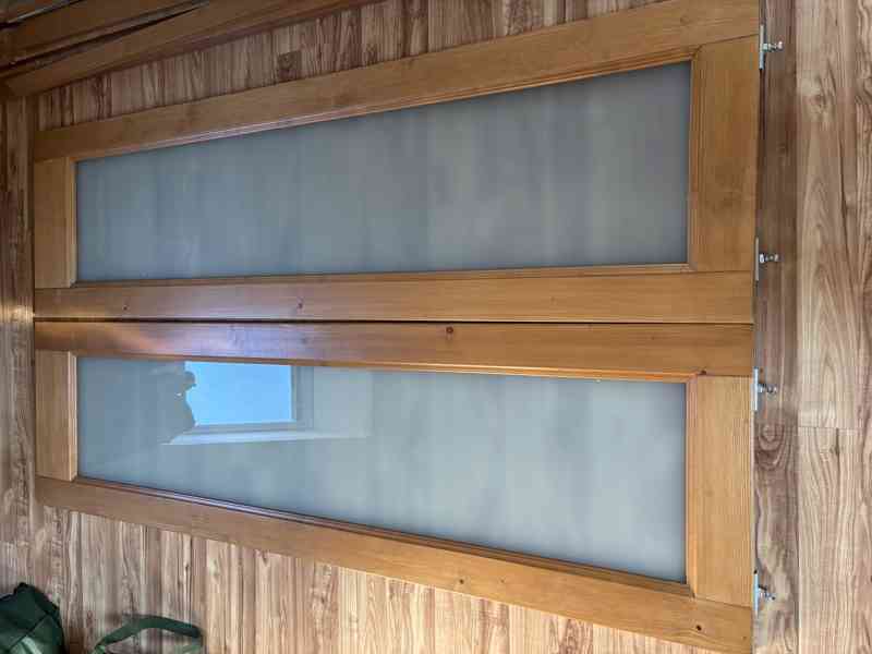 Dvere vnitrni soupaci vcetne kolejnice - foto 2