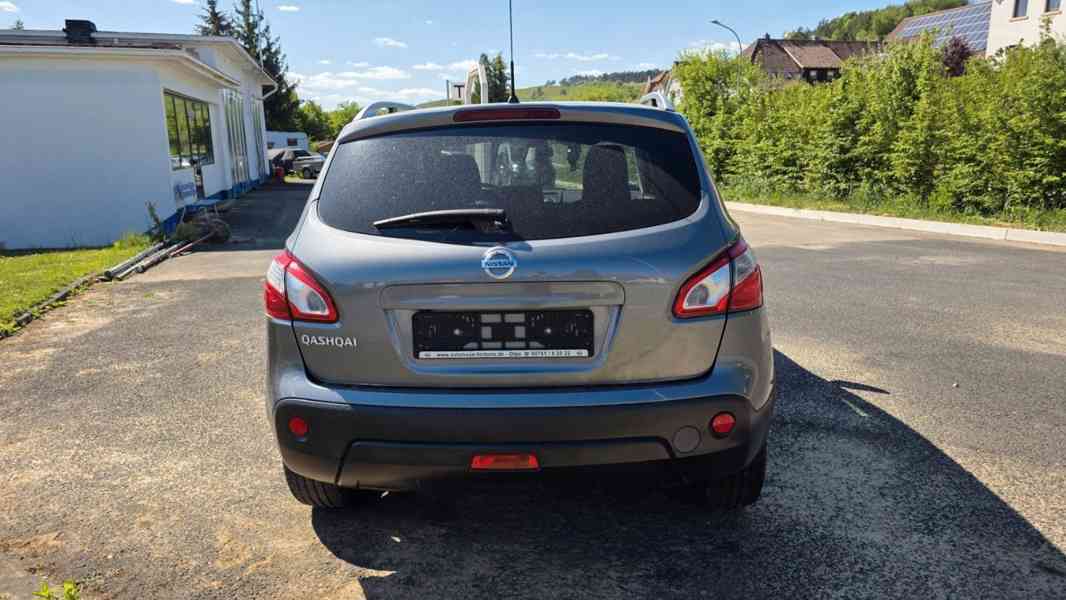 Nissan Qashqai 2.0i i-Way benzín 104kw - foto 12