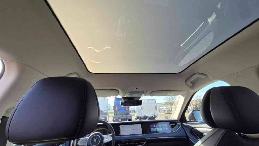 VOYAH Free BEV 106 kWh 4WD N3 Flagship - foto 13