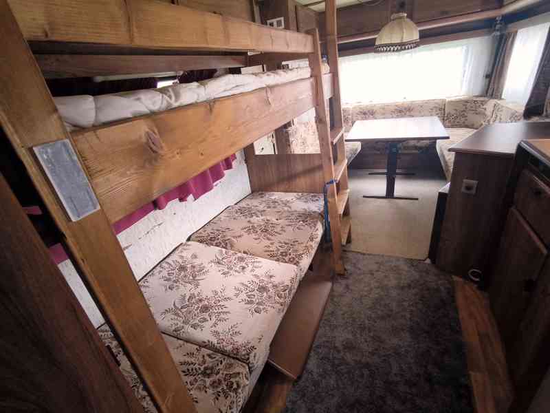 Chata na kolech. Eriba 680, nová STK. Odvoz možný. - foto 14